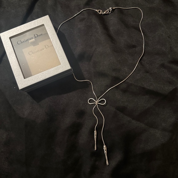Vintage Christian Dior Bow Necklace - Picture 1 of 6